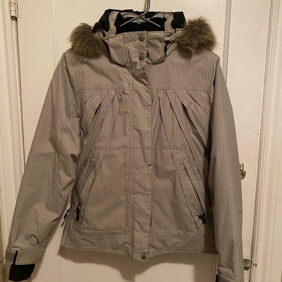 Size SM Ladies BOARD DOKTER Winter Jacket - Picture 1 of 16